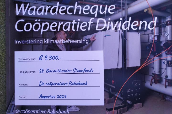 Gift van 9300 Euro van het Rabobank Coöperatiefonds